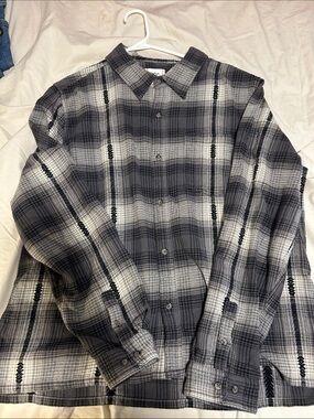 BDG Men’s Black and Flannel Shirt Size L